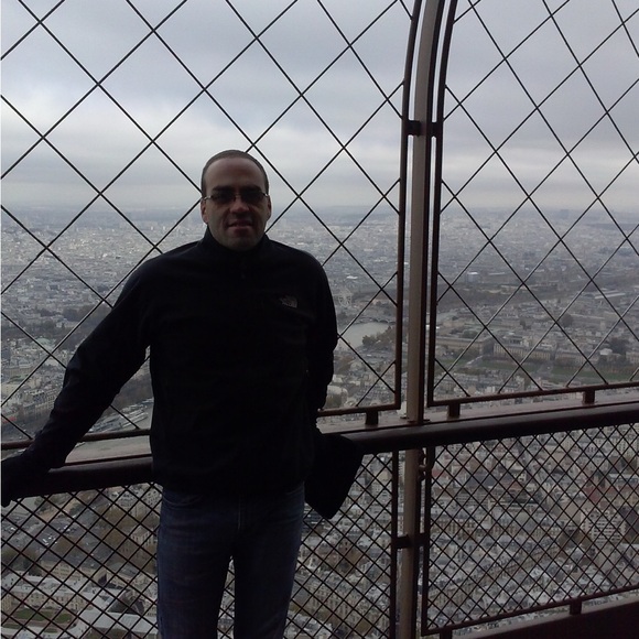 Meet your Posher, Dylan - Picture 3 of 4